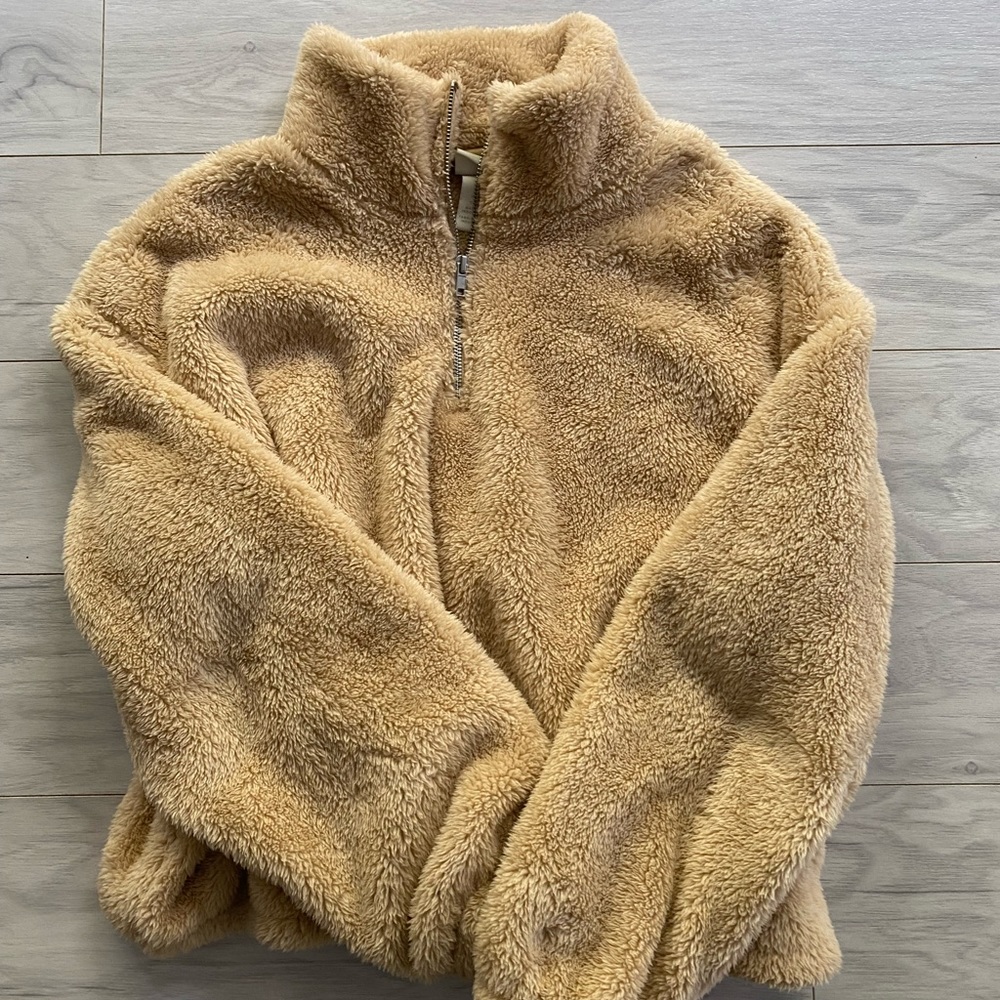Teddy Bear Cropped Sweater w/ Zipper